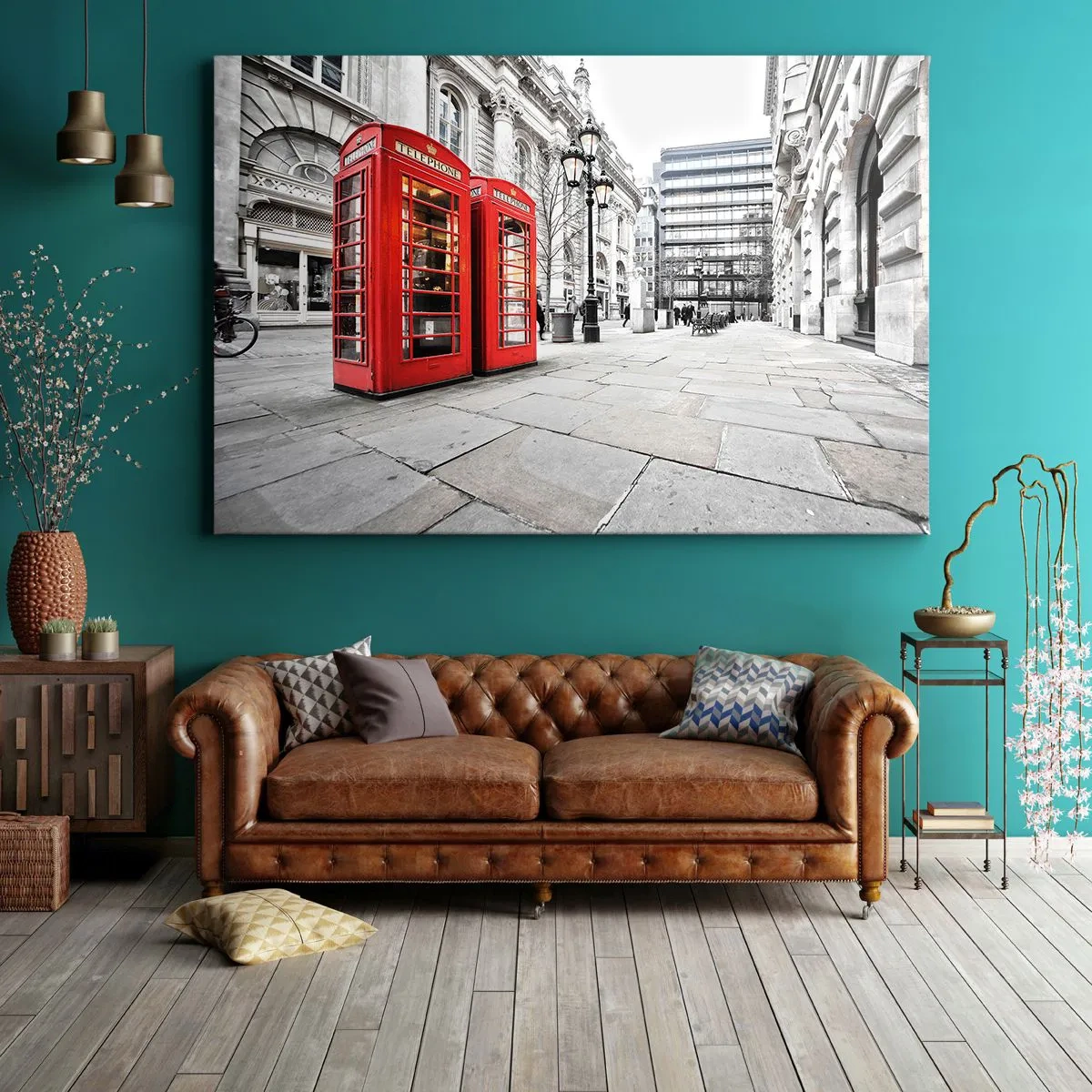 Obraz na plátne - Červené telefónne búdky na pozadí mestskej krajiny - 70x50cm - Welcome to London - Moderná nástenná dekorácia do obývacej izby a spálne ARTTOR