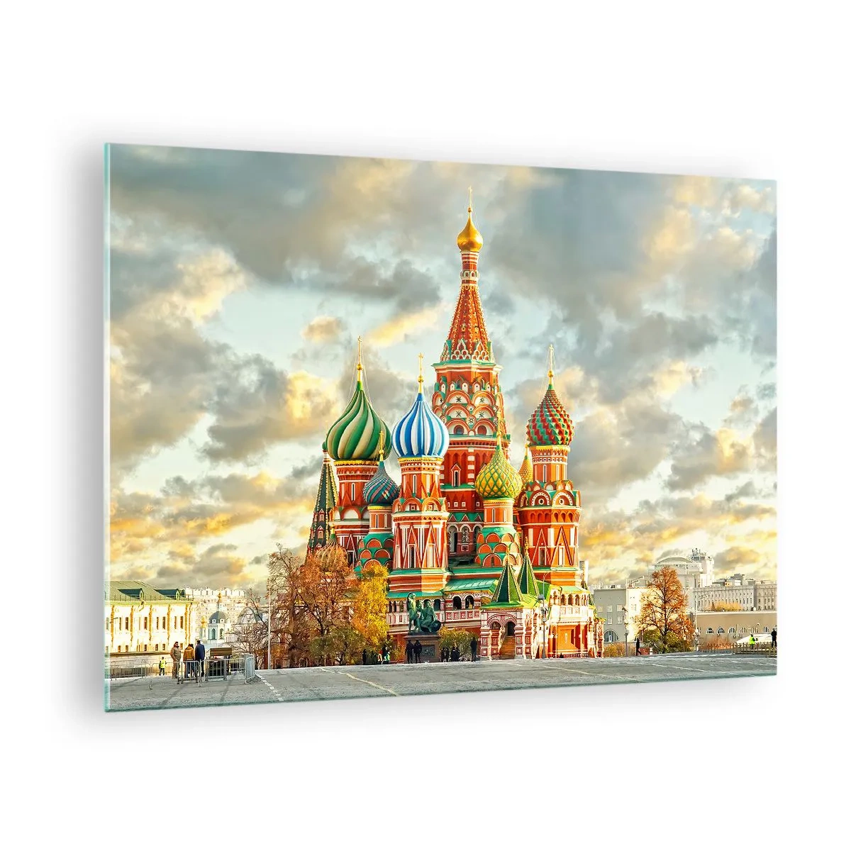 Obraz na skle - Chrám Vasilija Blaženého v Moskve proti zamračenej oblohe - 70x50cm - To by nevymyslel ani Disney - Moderná nástenná dekorácia do obývacej izby a spálne ARTTOR