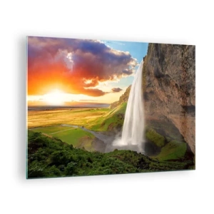 Obraz na skle - Islandský vodopád v lúčoch zapadajúceho slnka - 70x50cm - Vrchol islandského leta - Moderná nástenná dekorácia do obývacej izby a spálne ARTTOR