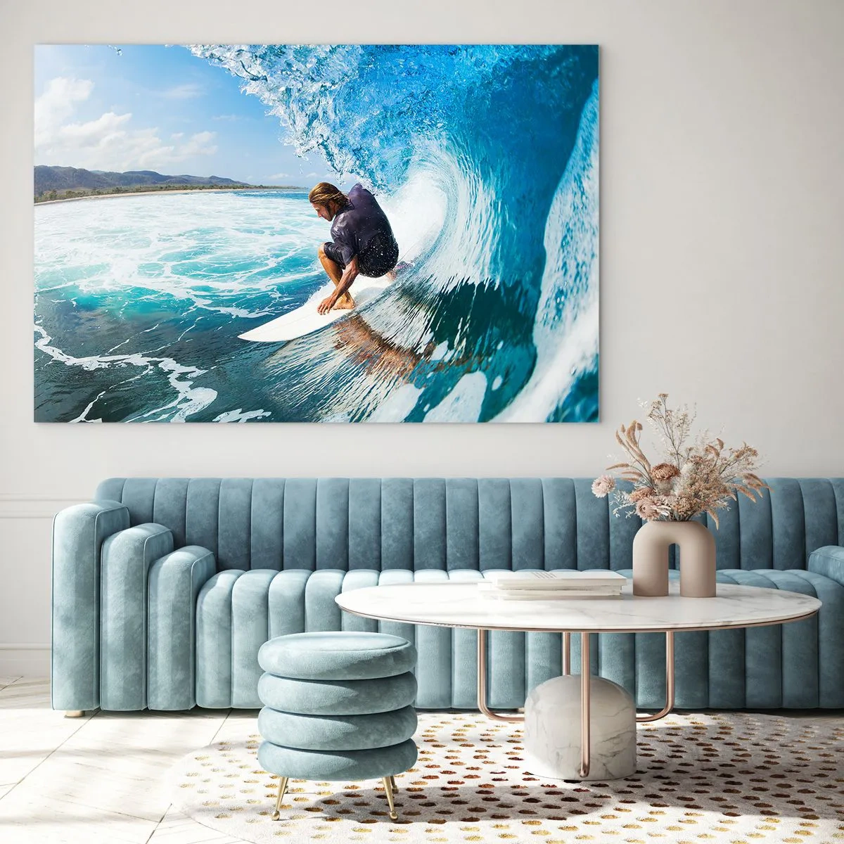 Obraz na skle - Surfer vo vodnom tuneli s oceánom v pozadí - 70x50cm - Tancujúci s vlnami - Moderná nástenná dekorácia do obývacej izby a spálne ARTTOR