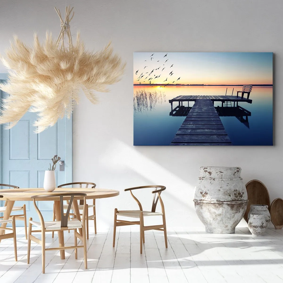 Obraz na plátne - Drevené mólo na jazere pri východe slnka s vtákmi - 70x50cm - To bol dobrý deň - Moderná nástenná dekorácia do obývacej izby a spálne ARTTOR