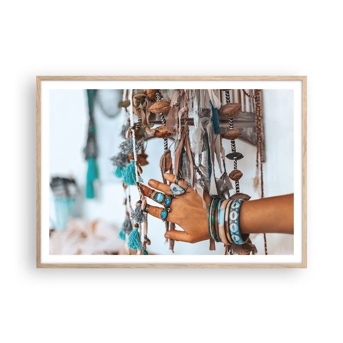 Plagát v ráme zo svetlého duba - Miestne poklady - 100x70 cm