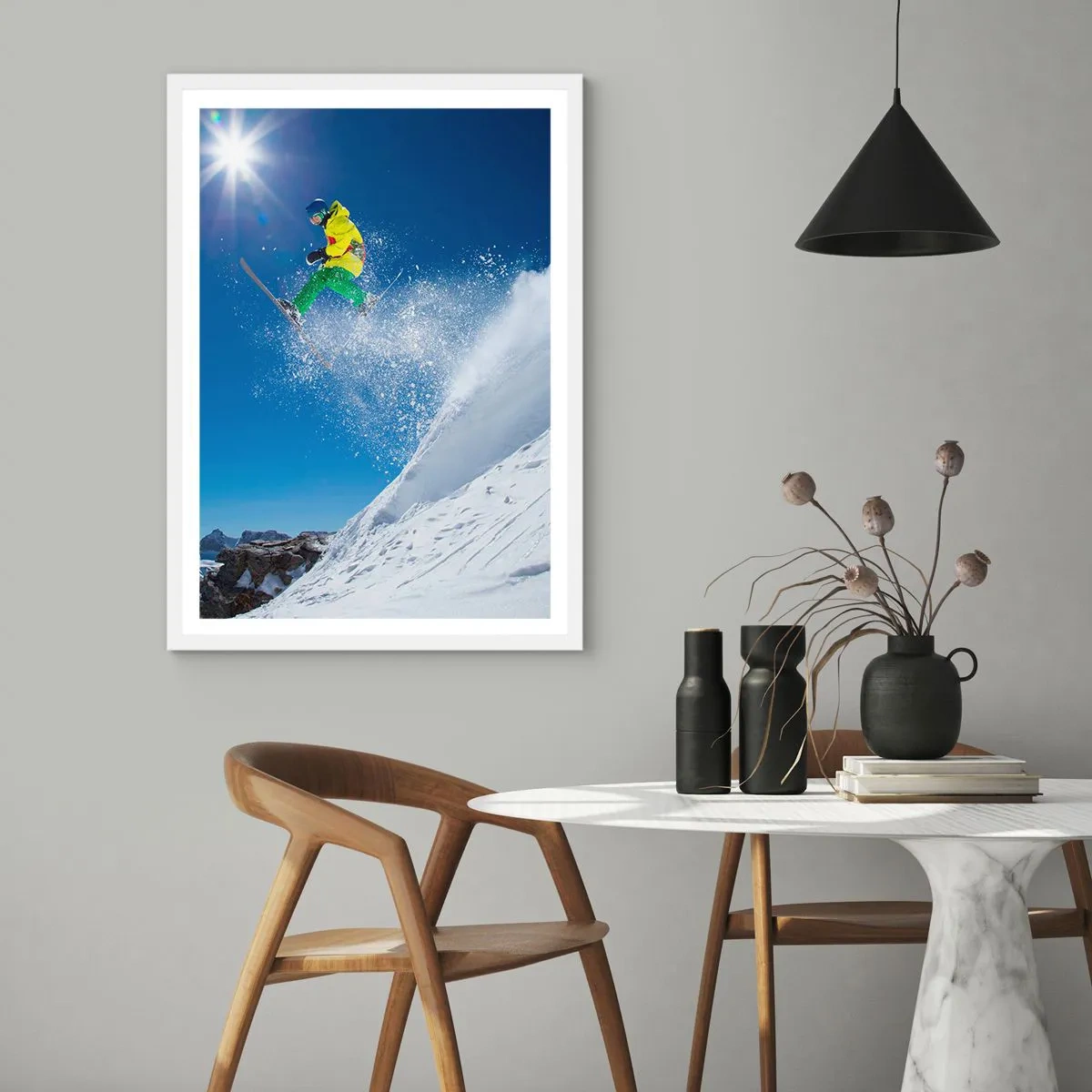 Plagát v bielom ráme - Tancujúci s horami - 40x50 cm