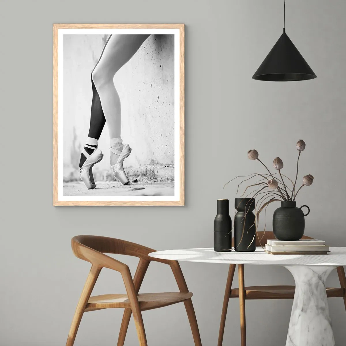 Plagát v ráme zo svetlého duba - Balerína, voila! - 70x100 cm
