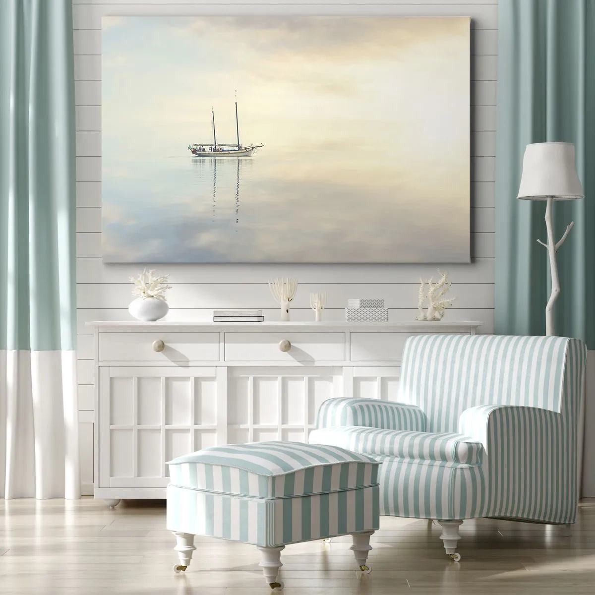 Obraz na plátne - Loď na pokojnom mori v jemnom svetle - 70x50cm - V mori ticha - Moderná nástenná dekorácia do obývacej izby a spálne ARTTOR