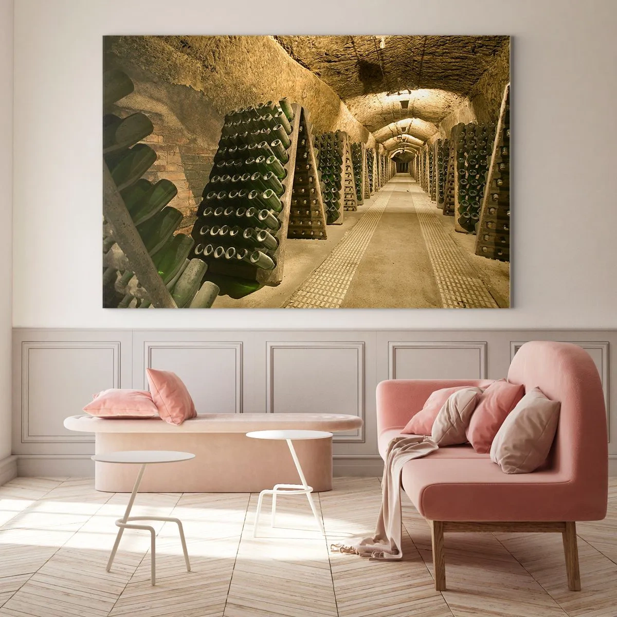 Obraz na skle - Pivnica s fľašami vína, ktoré dozrievajú v radoch - 70x50cm - Narodeniny chuti - Moderná nástenná dekorácia do obývacej izby a spálne ARTTOR