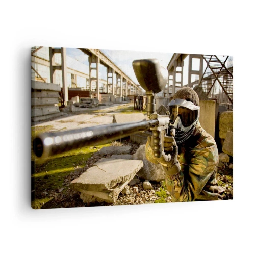 Obraz na plátne - Paintballový hráč v maskáčovom výstroji mieriaci fixkou - 70x50cm - Aj vy sa môžete stáť hrdinom - Moderná nástenná dekorácia do obývacej izby a spálne ARTTOR