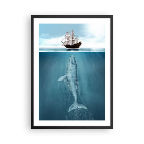 Plagát v čiernom ráme - Loď na hladine vody s veľrybou pod ňou, v surrealistickom zábere - 50x70cm - Lepšie nevedieť - Moderná nástenná dekorácia do obývacej izby a spálne ARTTOR