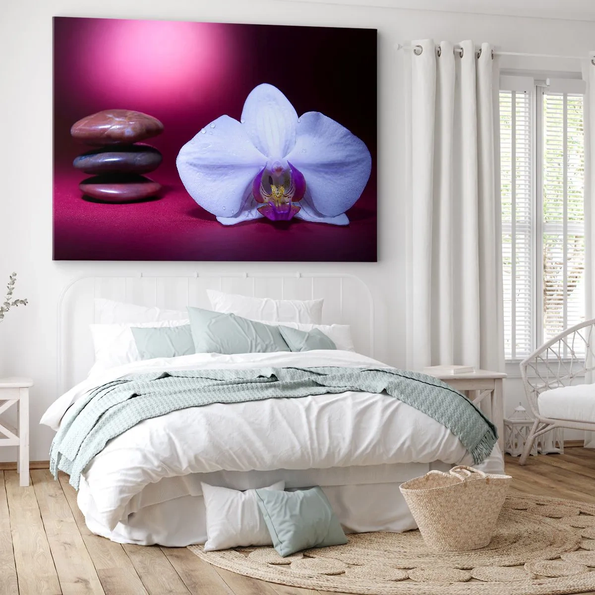 Obraz na plátne - Biela orchidea a kamene na ružovom pozadí - 70x50cm - Štúdia sviežosti vo fialovej - Moderná nástenná dekorácia do obývacej izby a spálne ARTTOR