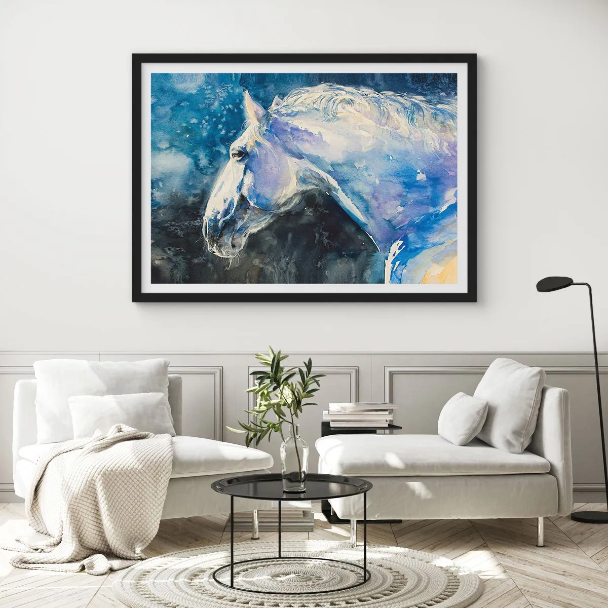 Plagát v čiernom ráme - Portrét v modrej žiare - 91x61 cm