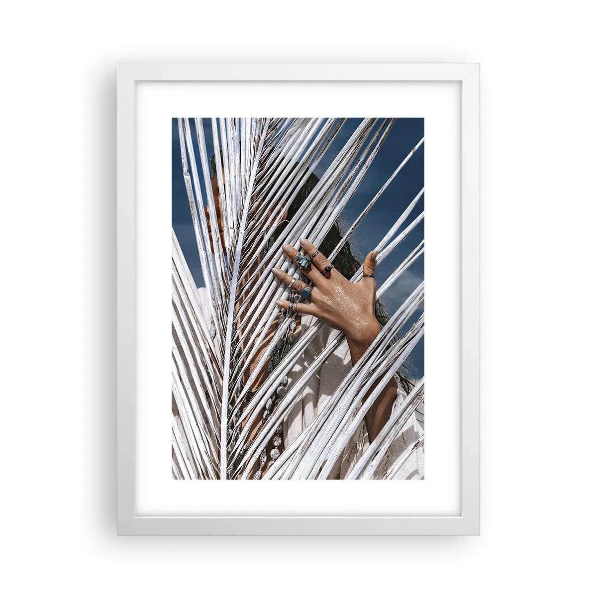 Plagát v bielom ráme - Šamanové dievča? - 30x40 cm