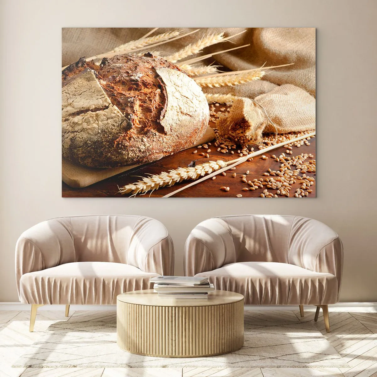 Obraz na skle - Chlieb na doske s pšeničnými klasmi a vreckami na obilie - 70x50cm - Chutný, voňavý, chrumkavý - Moderná nástenná dekorácia do obývacej izby a spálne ARTTOR