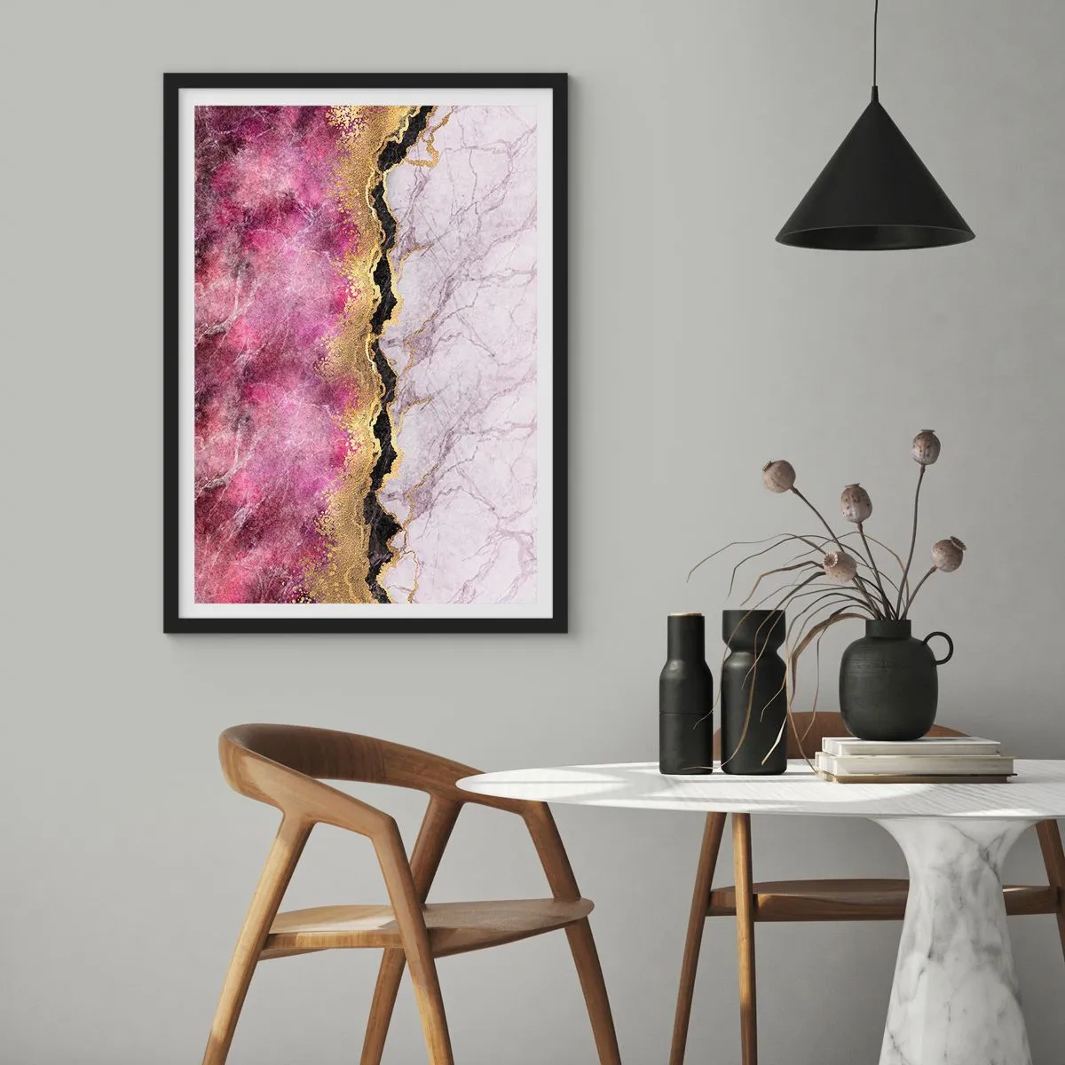 Plagát v čiernom ráme - Abstrakcia s mramorovým vzorom a zlatými akcentmi - 50x70cm - Na hranici - Moderná nástenná dekorácia do obývacej izby a spálne ARTTOR