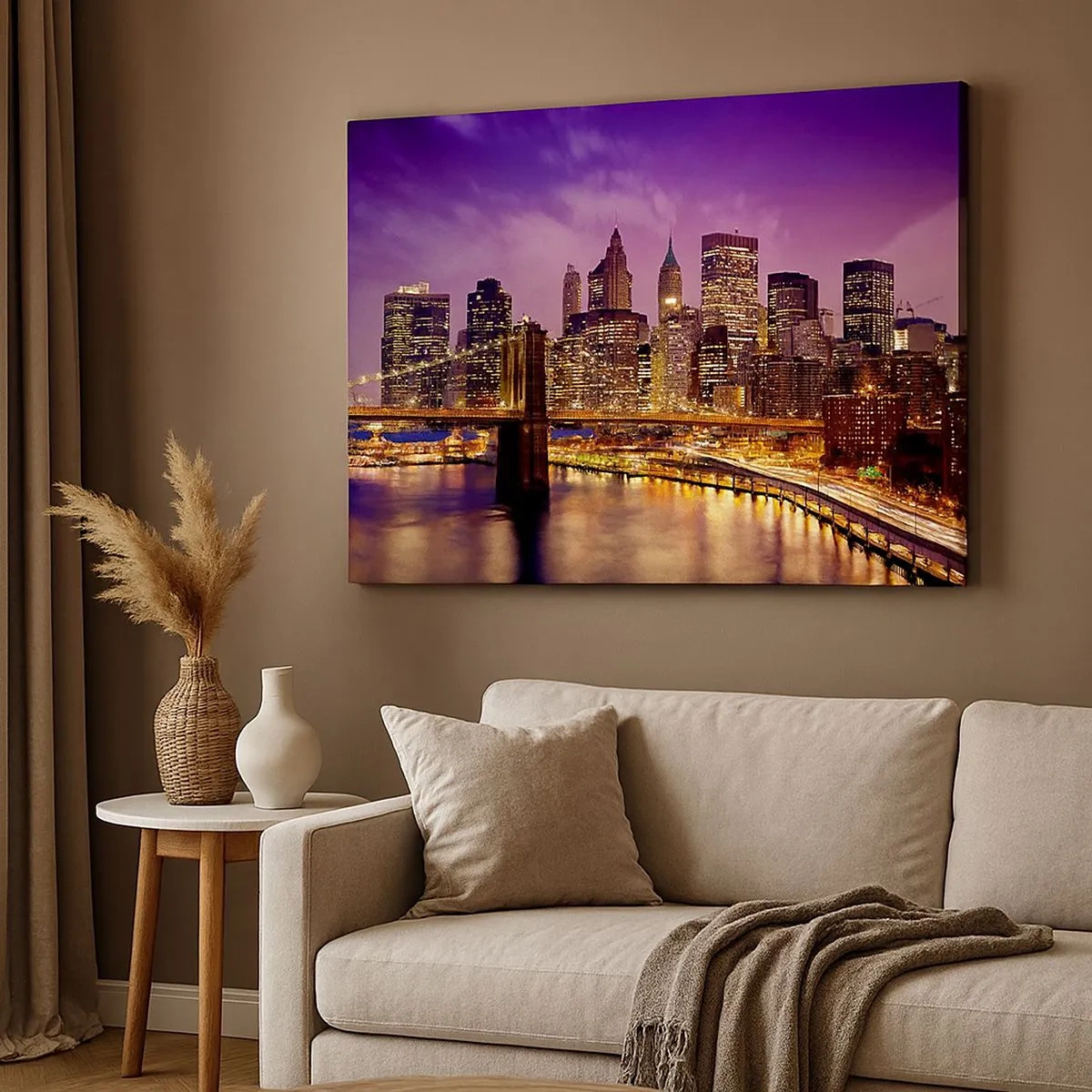 Obraz na plátne - Panoráma mesta s mostom vo večernom svetle proti fialovej oblohe - 70x50cm - Fialovo-zlatý Manhattan - Moderná nástenná dekorácia do obývacej izby a spálne ARTTOR
