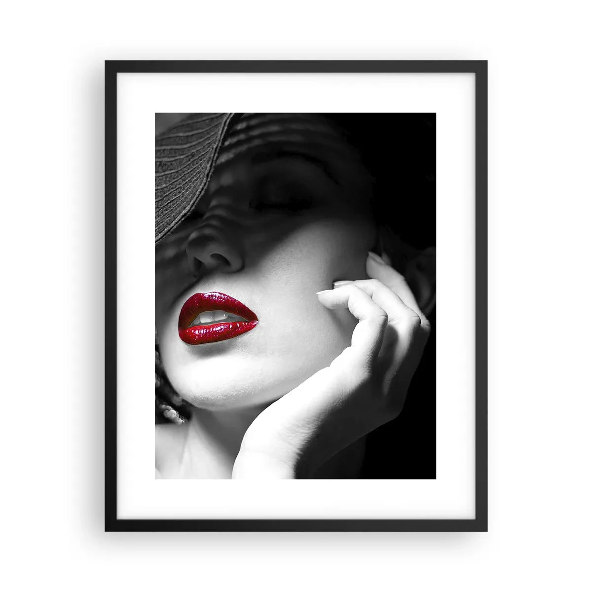 Plagát v čiernom ráme - Štúdia v šarlátovej - 40x50 cm