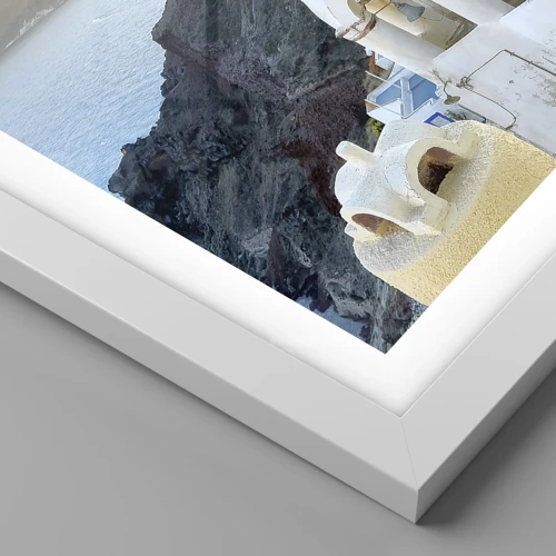 Plagát v bielom ráme - Santorini - v náruči skál - 100x70 cm